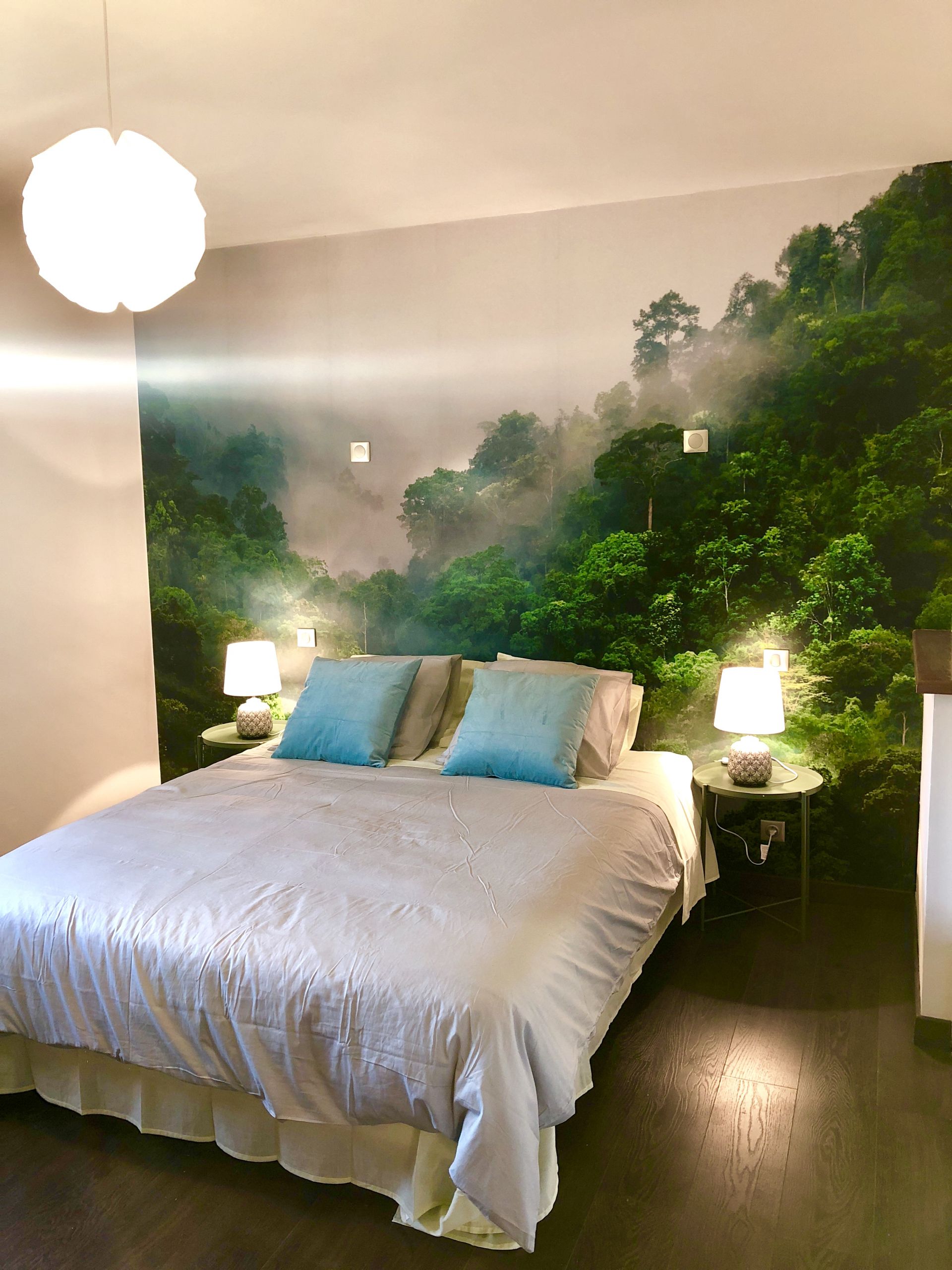 Annecy-Genève-Geneve-Lyon-Bugey-Bugeysud-Ain-France-gites-gite-gîtes-gîte-les gites de sarah et Claude-pet-pet friendly-dog-cat-zen-nature-guest house-vacances-vacance-grand colombier-Le grand colombier-lesgitesdesarahetclaude