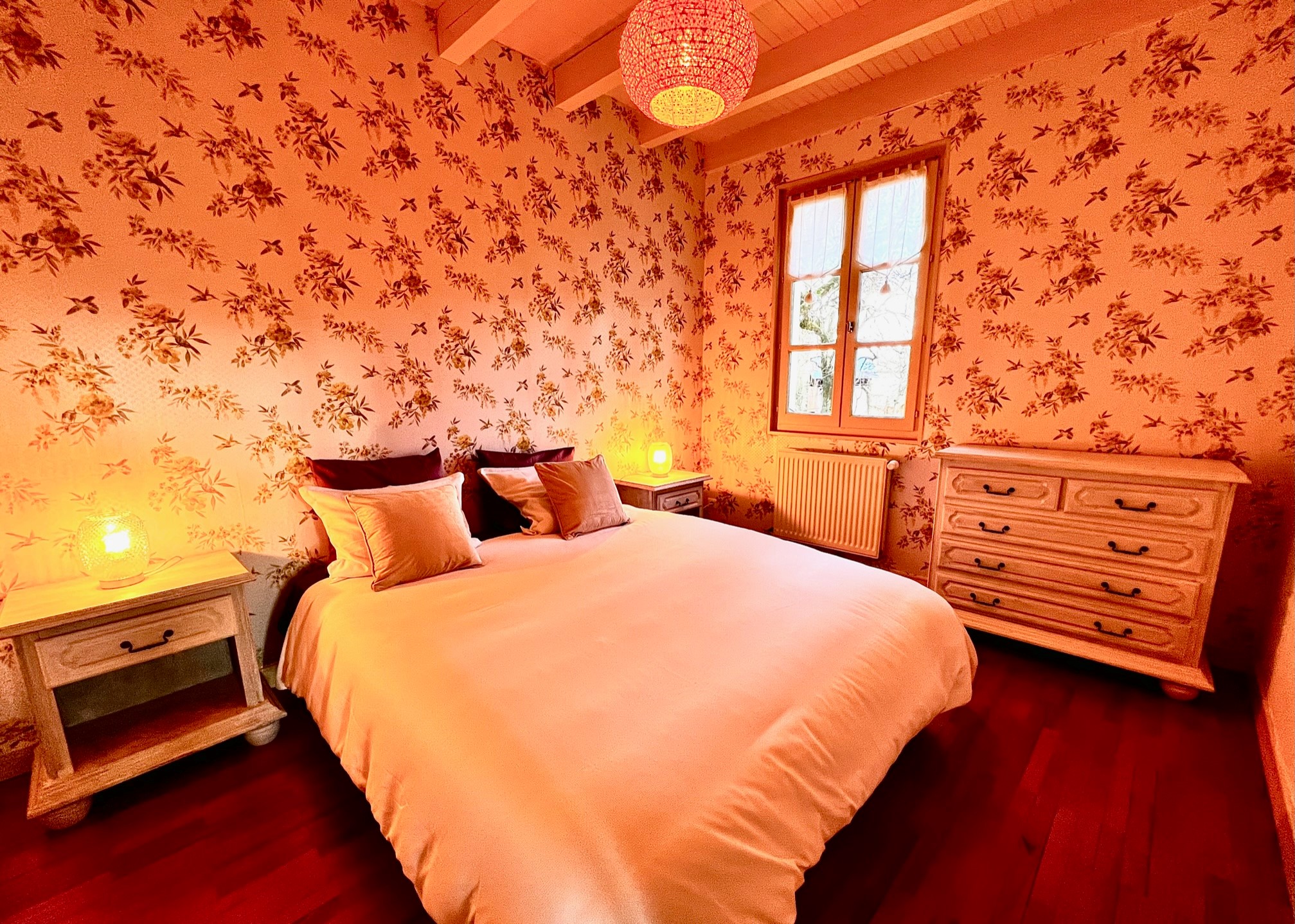 Annecy-Genève-Geneve-Lyon-Bugey-Bugeysud-Ain-France-gites-gite-gîtes-gîte-les gites de sarah et Claude-pet-pet friendly-dog-cat-zen-nature-guest house-vacances-vacance-grand colombier-Le grand colombier-lesgitesdesarahetclaude
